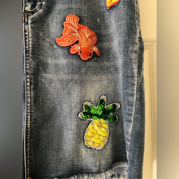 Rocks & Indigo denim mini skirt patch work 80s sequins frayed raw hem 10/29 - Picture 3 of 5